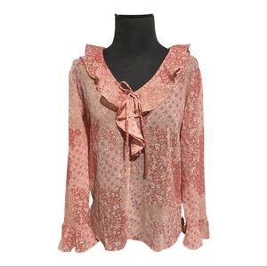 Emma & James Ruffled Blouse V neck Cream/Pink Size 6 Long Bell Sleeve Romantic
